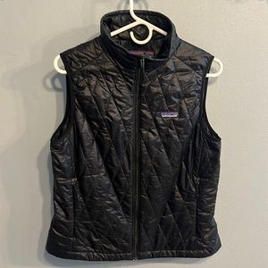 Women’s black Patagonia vest